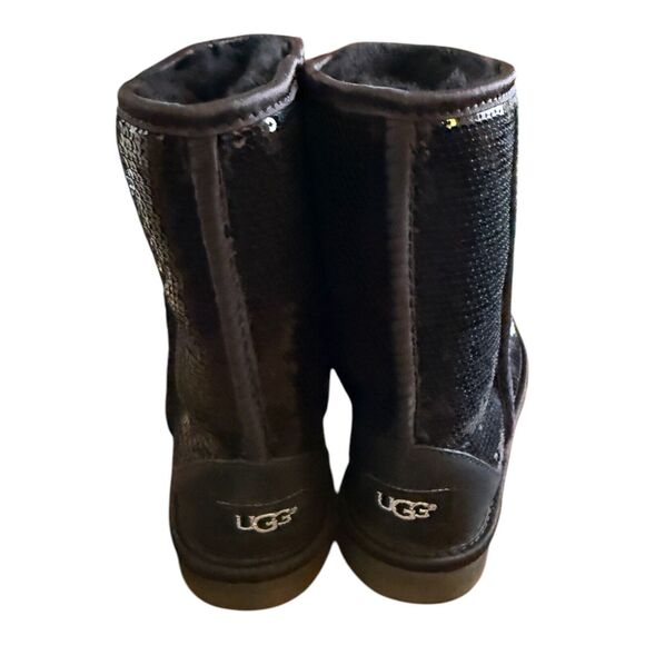 UGG Classic Short Sparkles Sequin Boots Size 5 Black - Picture 3 of 5